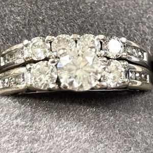 Tolkowksky diamond ring and wedding band